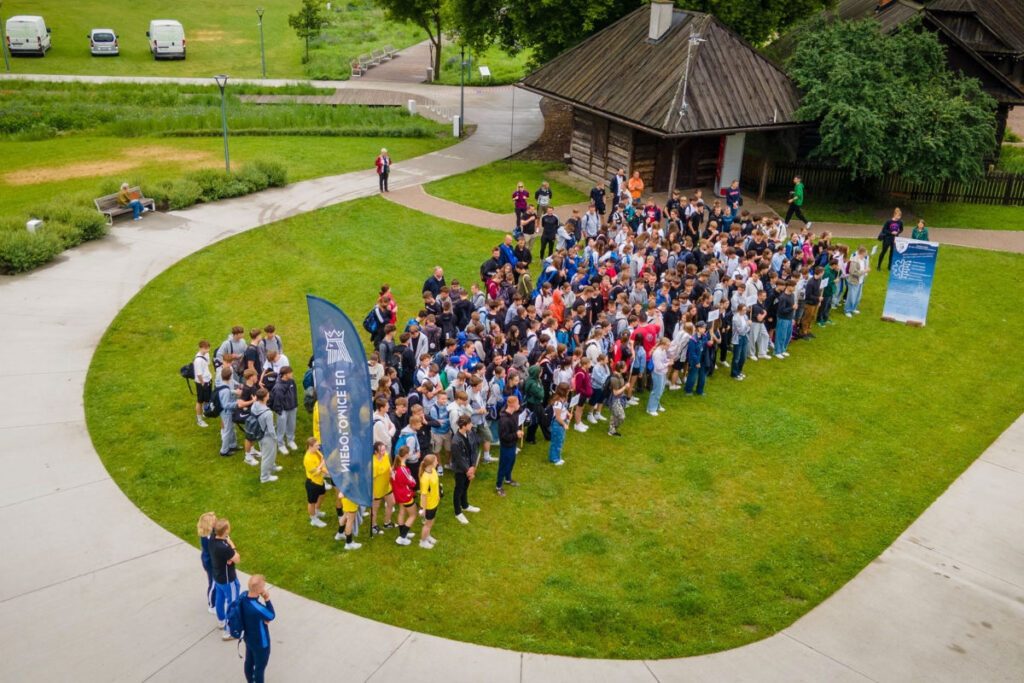 Uczestnicy młodzieżowej Olimpiady Sportowej